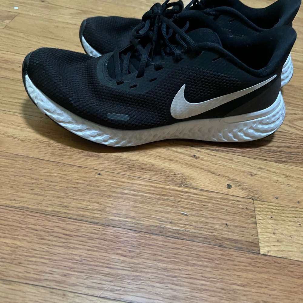 Nike black shoes